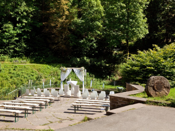 Freie Trauung Vollansicht.png